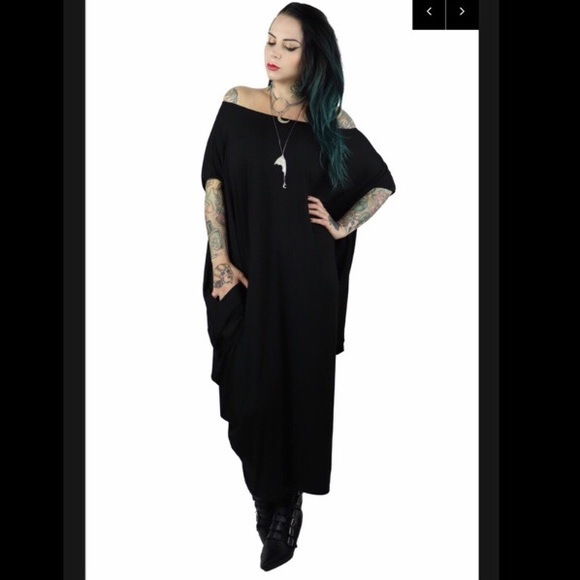 Foxblood Raven Maxi Dress - Picture 3 of 11